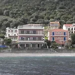 Riviera Hotel