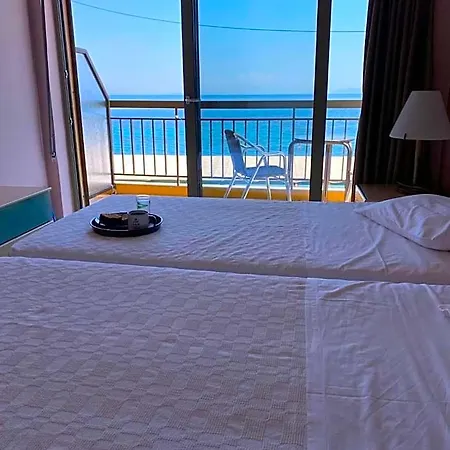 Riviera Hotel