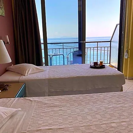 Hotel Riviera Poros (Kefalonia)