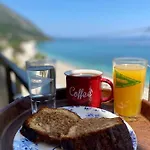 Riviera Hotel Hotell