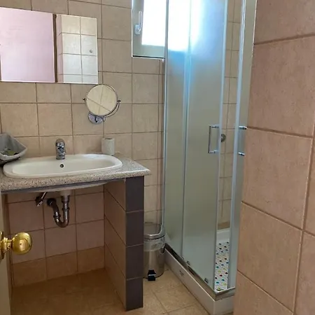 Riviera Hotel Poros Town